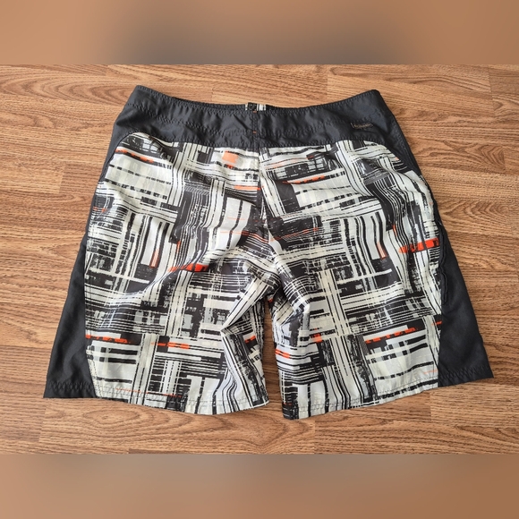 Columbia Men's Shorts - Picture 3 of 7